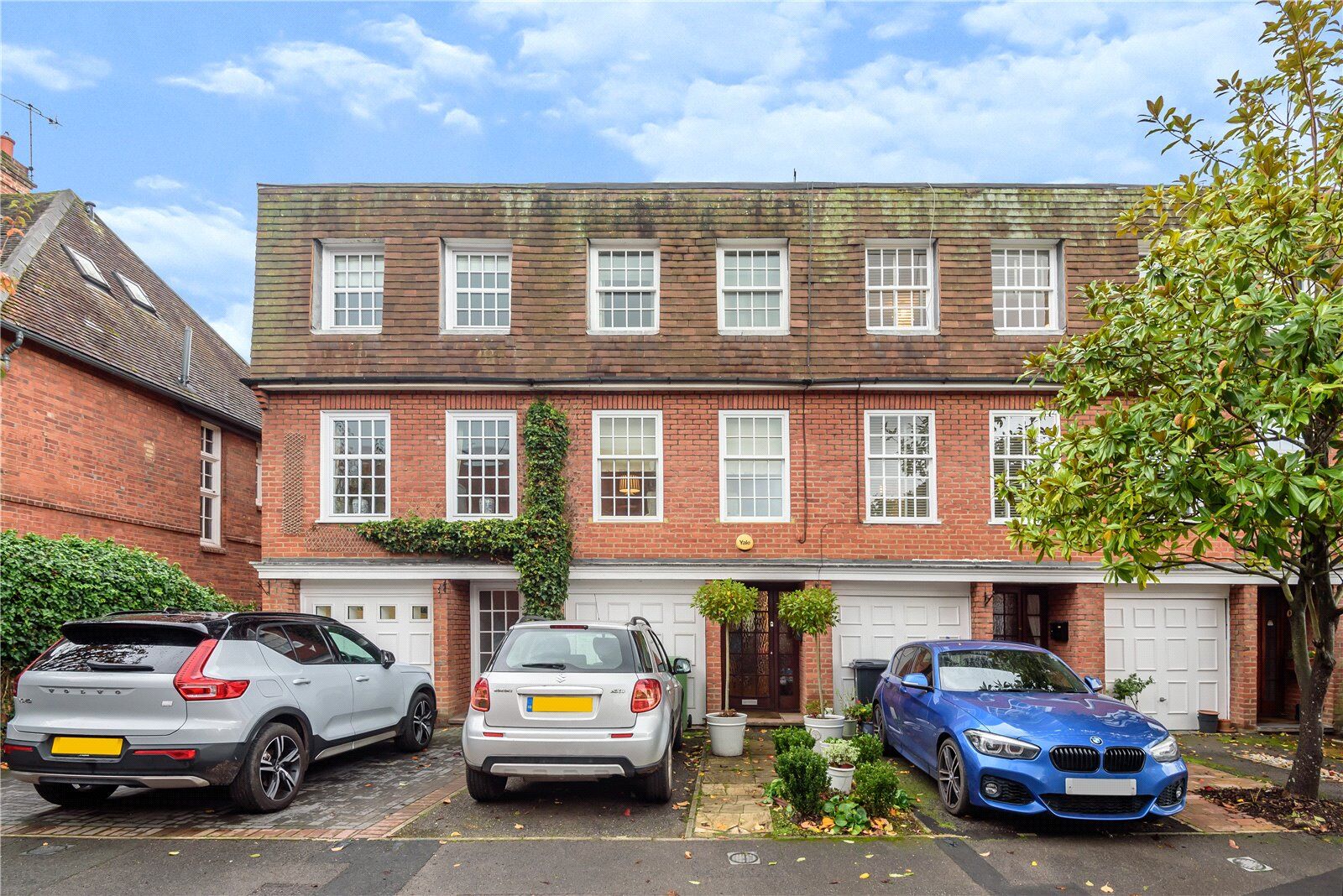 3 bedroom mid terraced house for sale Queen Close, Henley-On-Thames, RG9, main image