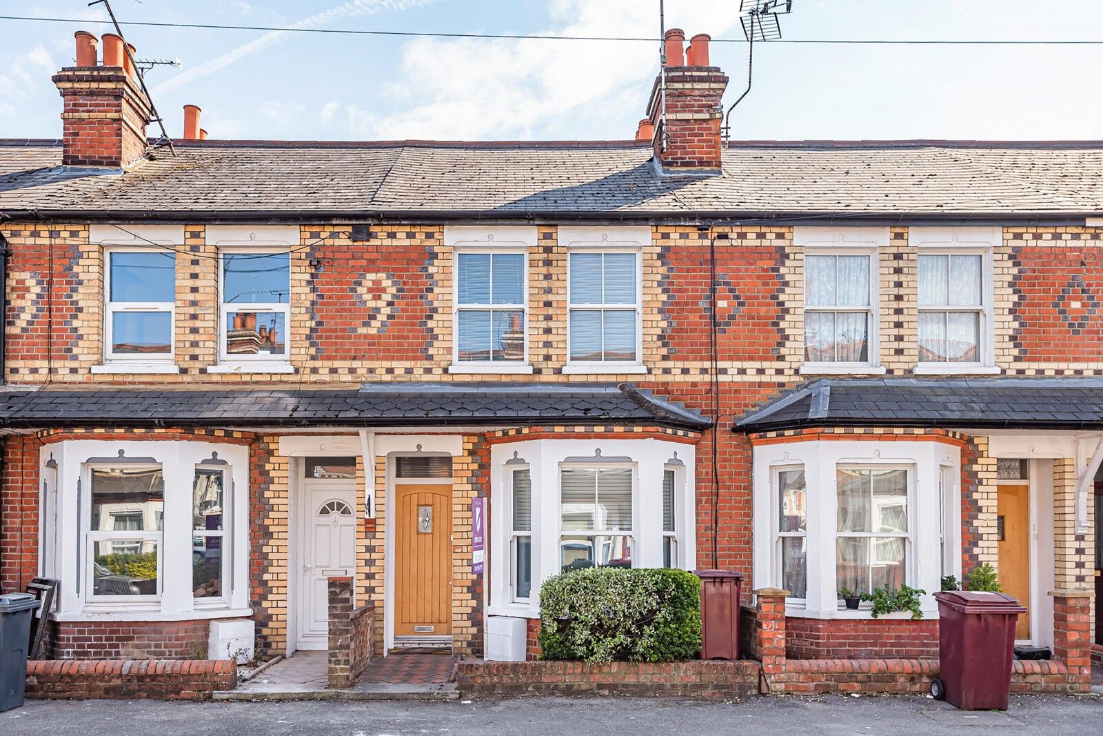 3 bedroom mid terraced house for sale Curzon Street, Reading, RG30, main image