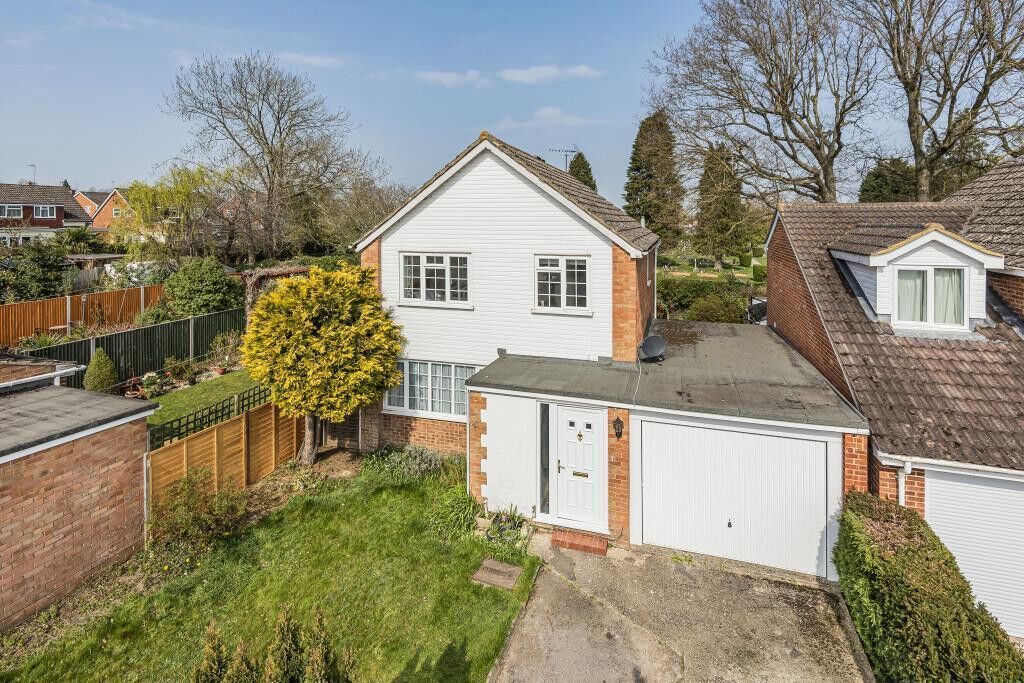 3 bedroom link detached house for sale Salmon Close, Spencers Wood, Reading, RG7, main image