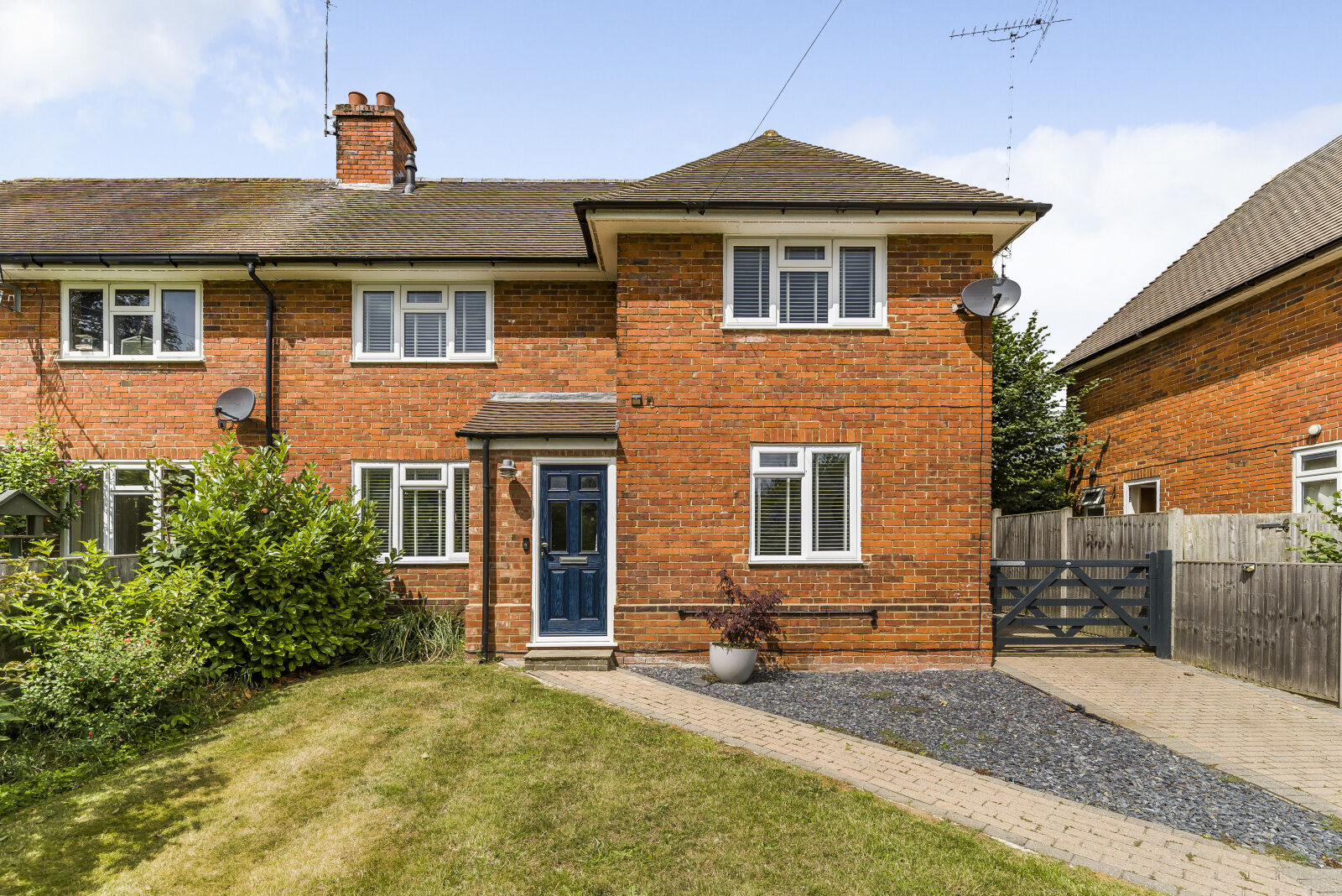 3 bedroom semi detached house for sale London Road, Ruscombe, RG10, main image