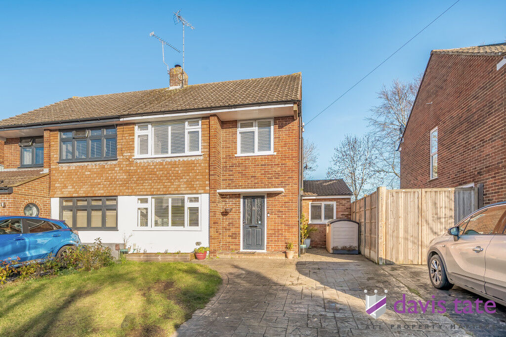 3 bedroom semi detached house for sale Rochester Avenue, Woodley, RG5, main image