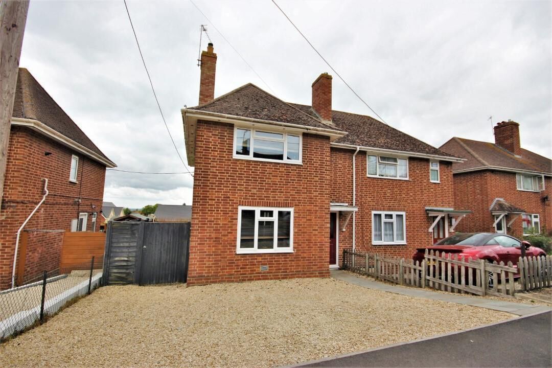 2 bedroom semi detached house for sale Springfield Road, Wantage, OX12, main image