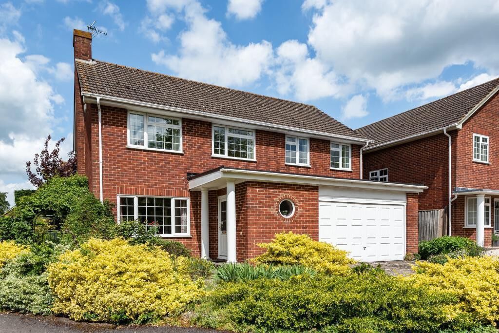 4 bedroom detached house for sale Haywards Close, Wantage, OX12, main image