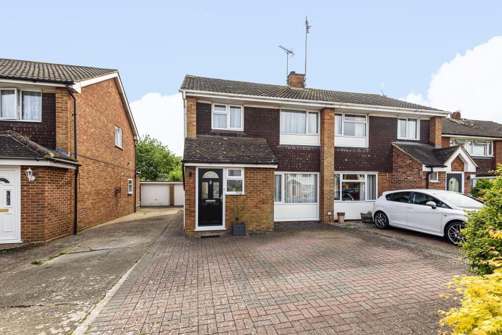 3 bedroom semi detached house for sale Vauxhall Drive, Woodley, RG5, main image