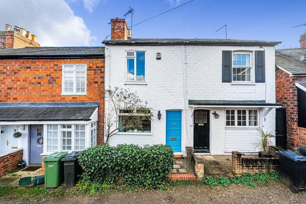 2 bedroom mid terraced house for sale Newtown Gardens, Henley-On-Thames, RG9, main image