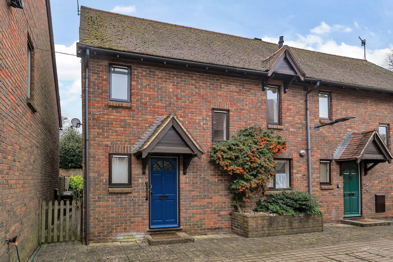 3 bedroom end terraced house for sale Adam Court, Henley-on-Thames, RG9, main image