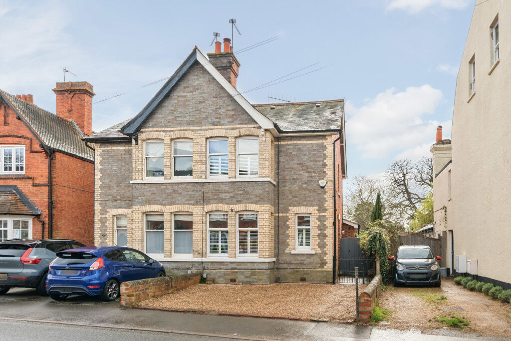 4 bedroom semi detached house for sale Station Road, Twyford, RG10, main image