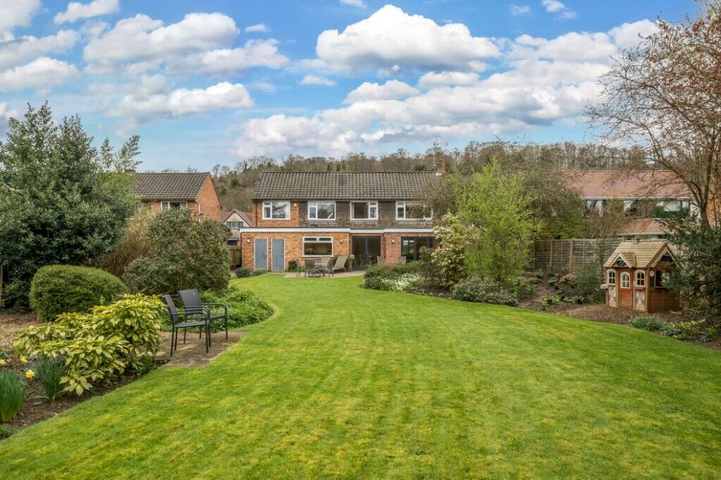 4 bedroom detached house for sale Swanston Field, Whitchurch On Thames, RG8, main image