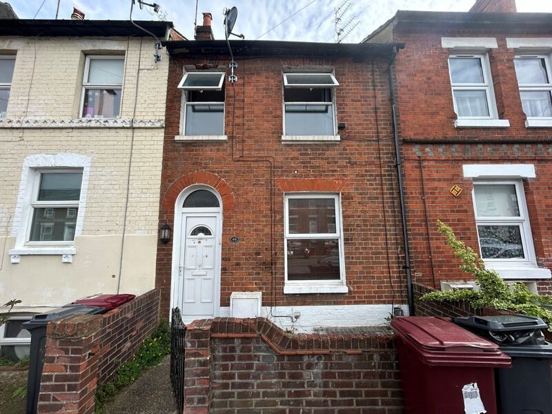 4 bedroom mid terraced house to rent, Available from 03/05/2024