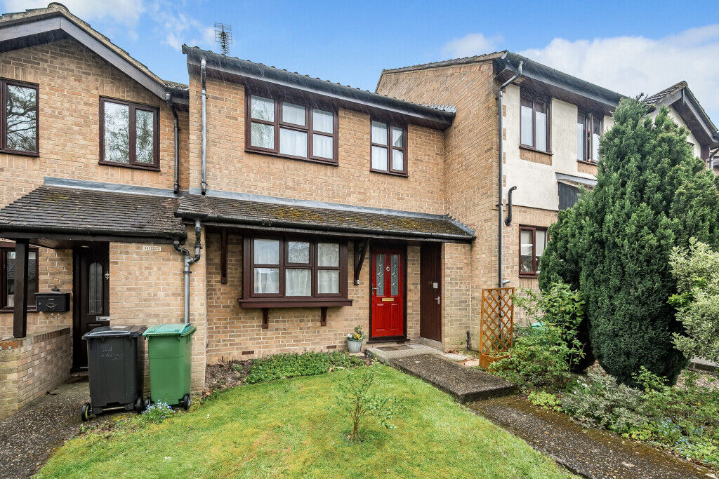 3 bedroom mid terraced house for sale Horseshoe Crescent, Burghfield Common, RG7, main image