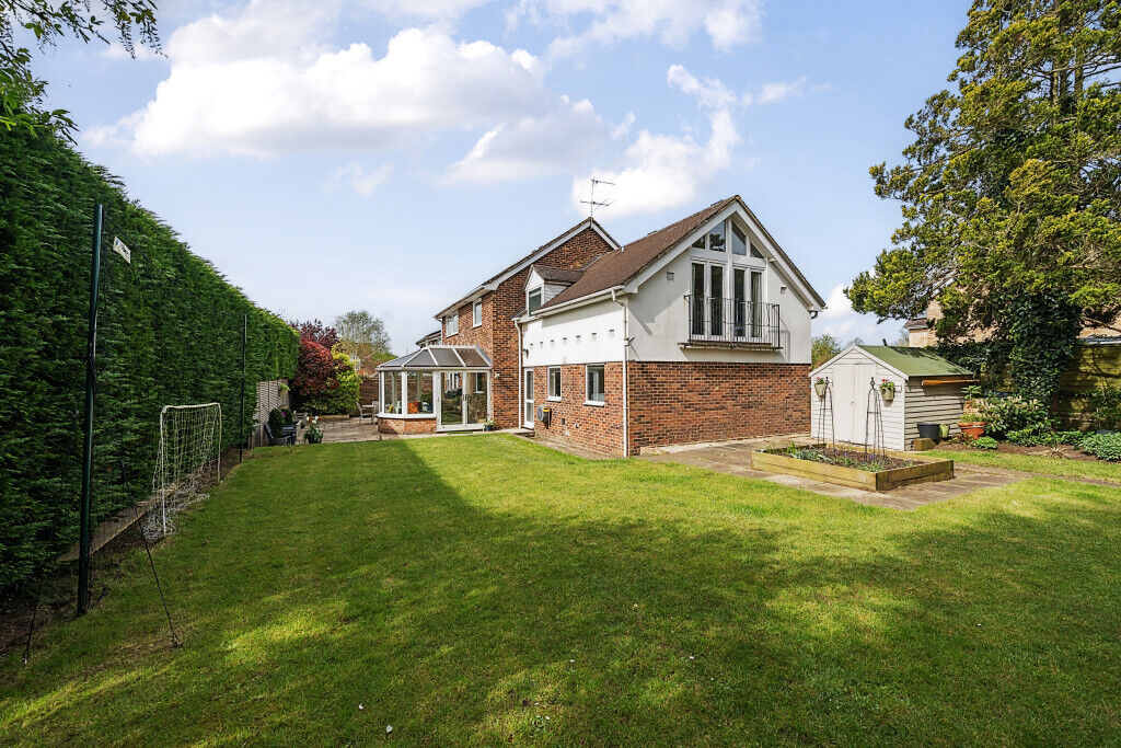 5 bedroom detached house for sale Chapel Close, South Stoke, RG8, main image