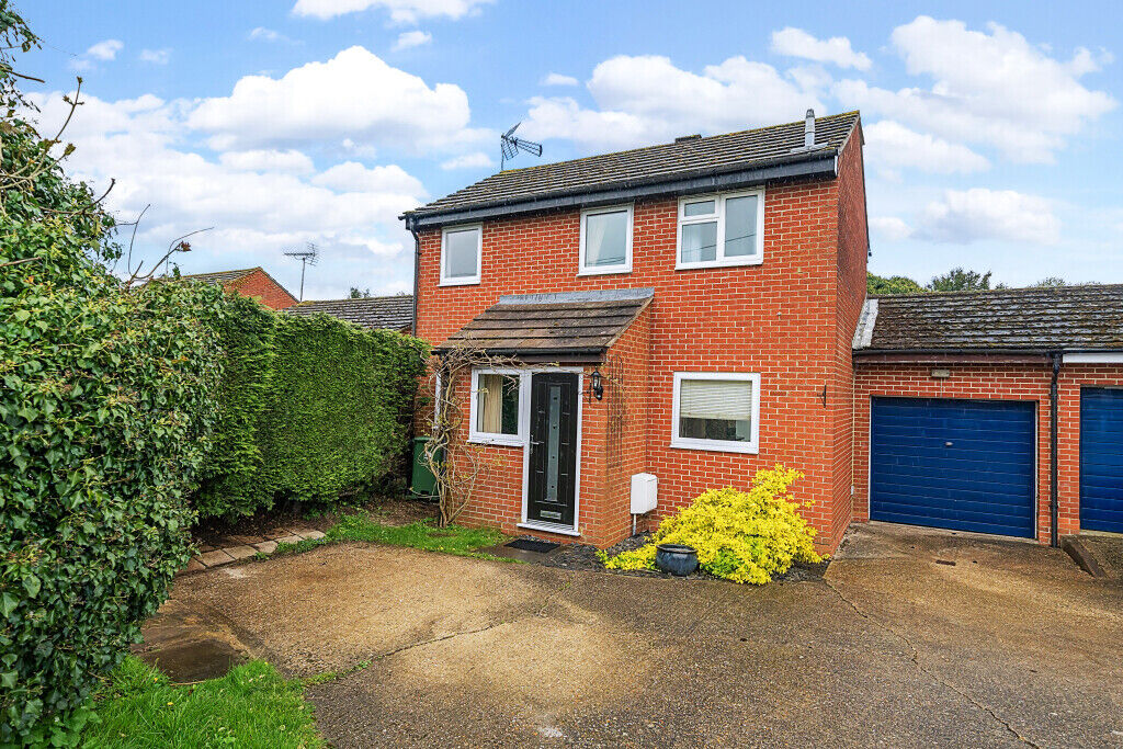 3 bedroom link detached house for sale Whitehouse Road, Woodcote, RG8, main image