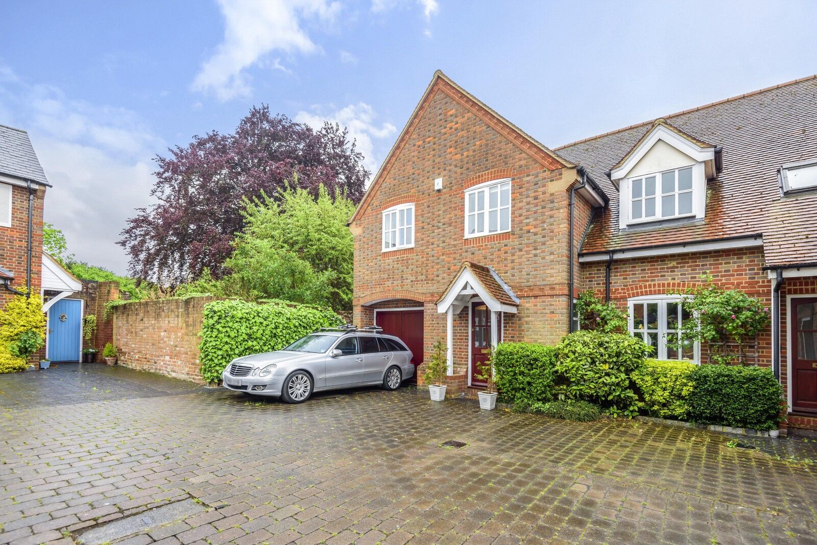 3 bedroom semi detached house for sale Bell Street Mews, Henley On Thames, RG9, main image
