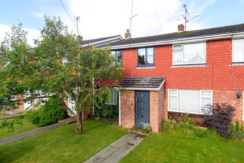 3 bedroom mid terraced house for sale Kennedy Drive, Pangbourne, RG8, main image