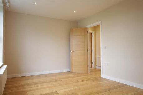 1 bedroom  flat to rent, Available from 14/10/2023