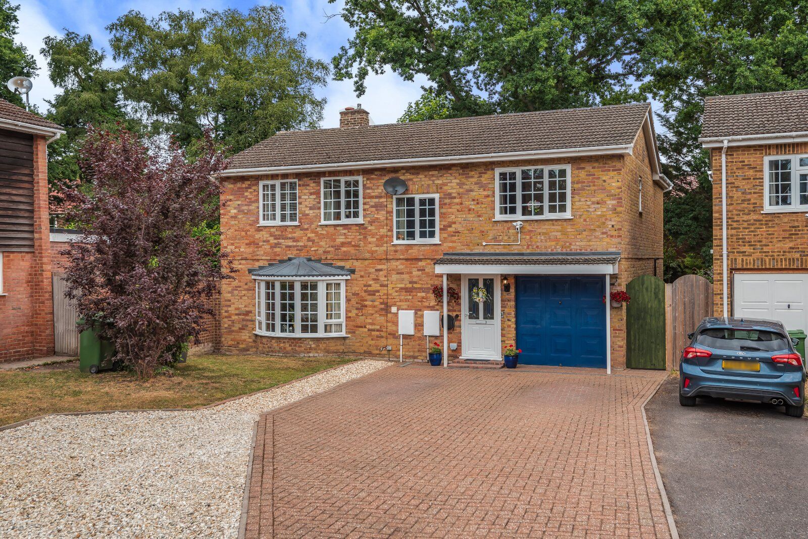 5 bedroom detached house for sale Auclum Close, Burghfield Common, RG7, main image