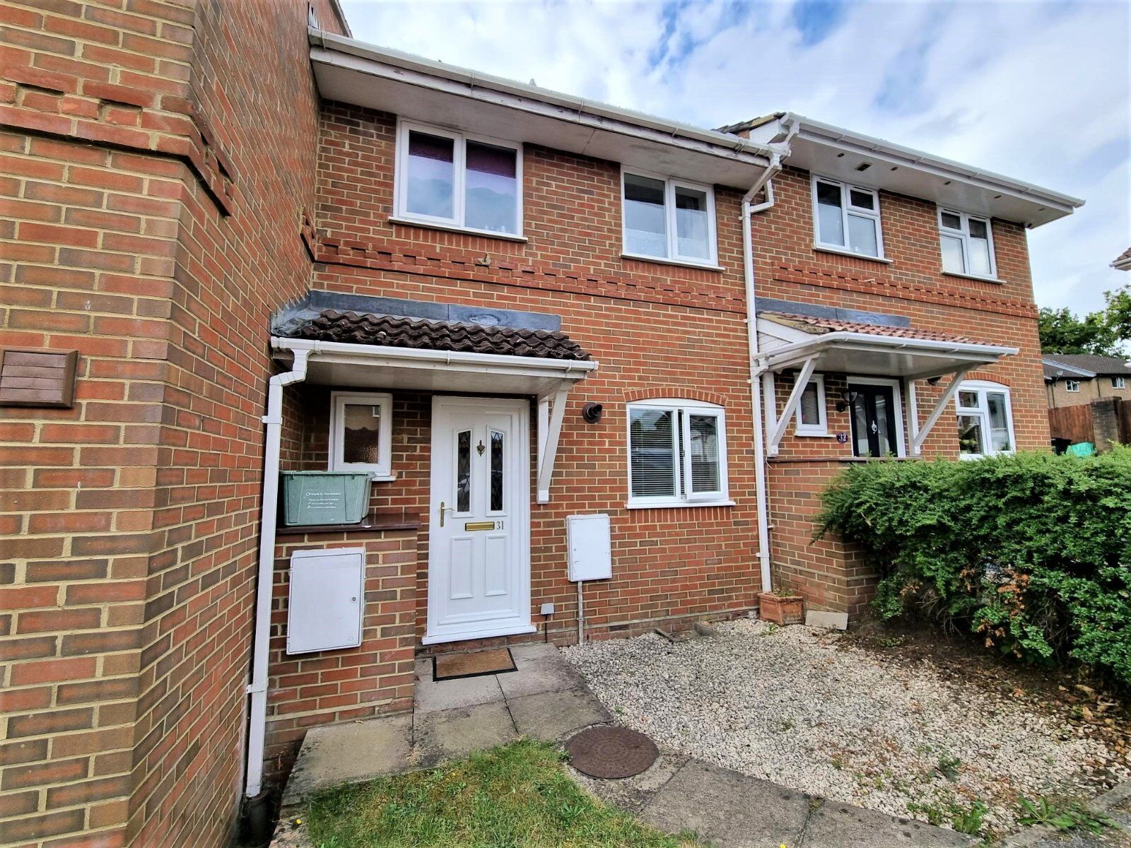 3 bedroom mid terraced house for sale Dauntless Road, Burghfield Common, RG7, main image
