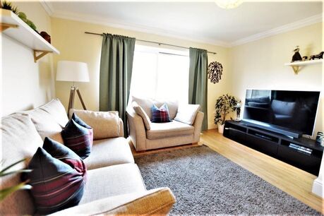 2 bedroom semi detached house to rent, Available from 03/06/2024
