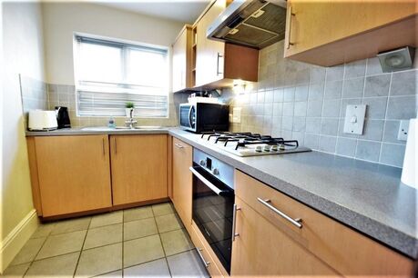 2 bedroom semi detached house to rent, Available from 03/06/2024