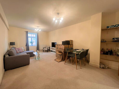 1 bedroom  flat to rent, Available from 12/10/2023