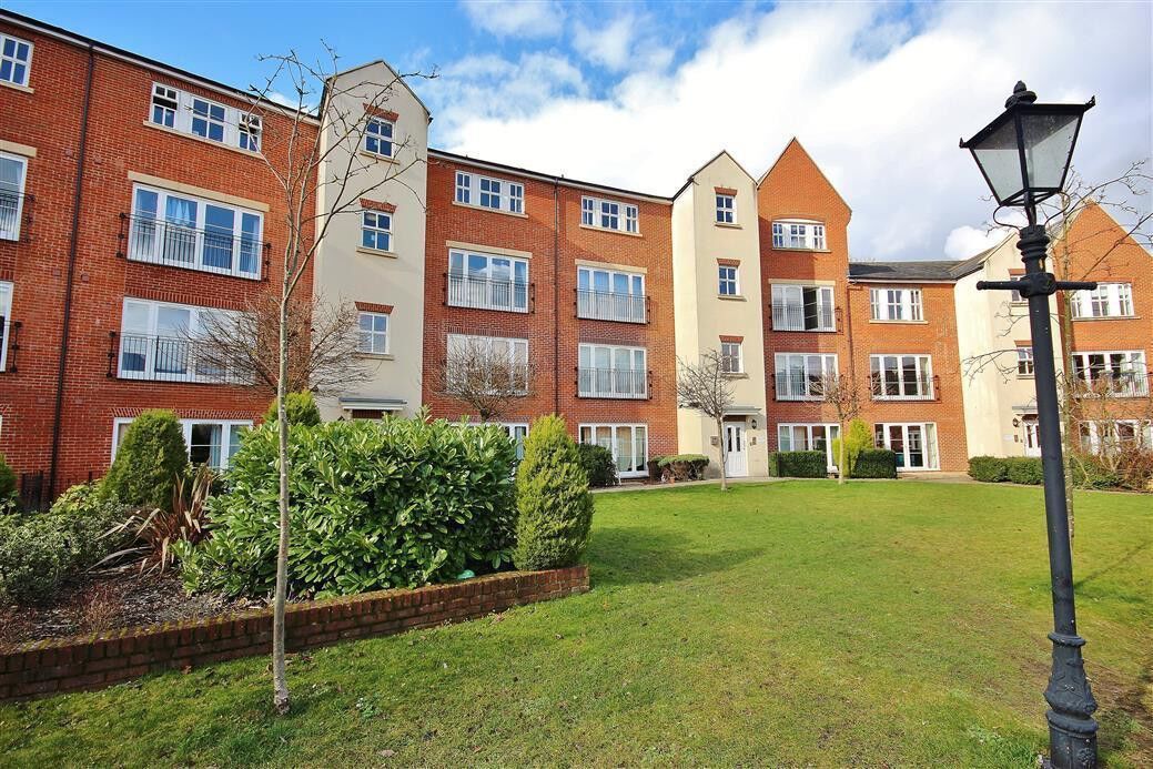2 bedroom  flat to rent, Available now Kings Wharf, Mill Street, OX12, main image