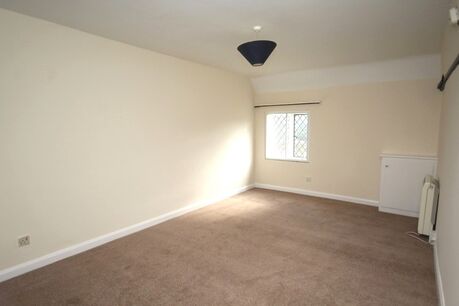 1 bedroom  property to rent, Available from 09/07/2024