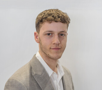 Lewis Weedon