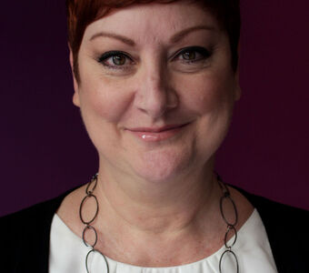 Suzanne Day
