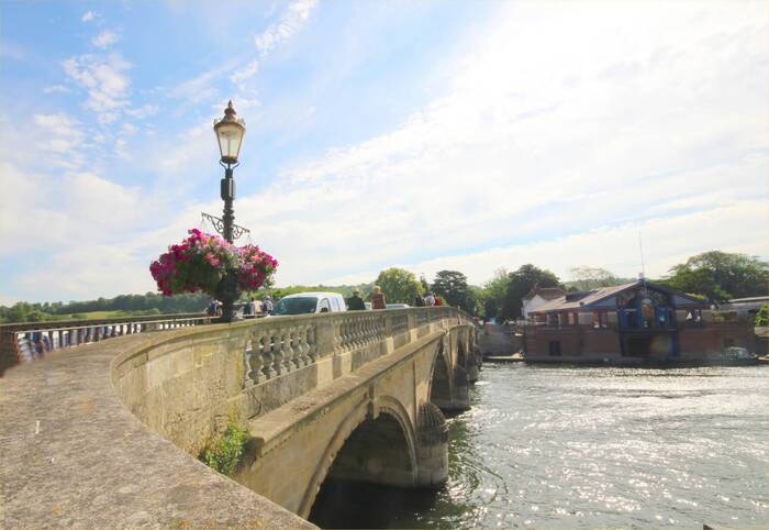 Henley-on-Thames bridge