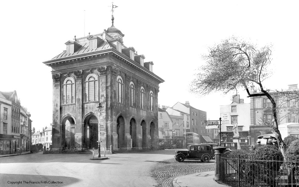 Abingdon old village - Copyright Francis Frith Collection