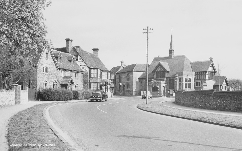 Goring old street - Copyright Francis Frith Collection