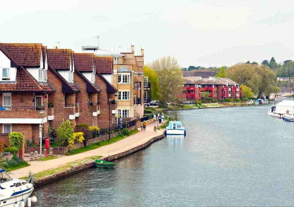 River bank in Reading