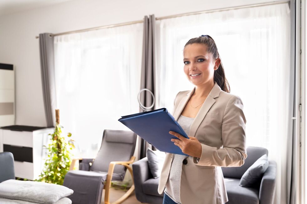 Lady with a clipboard